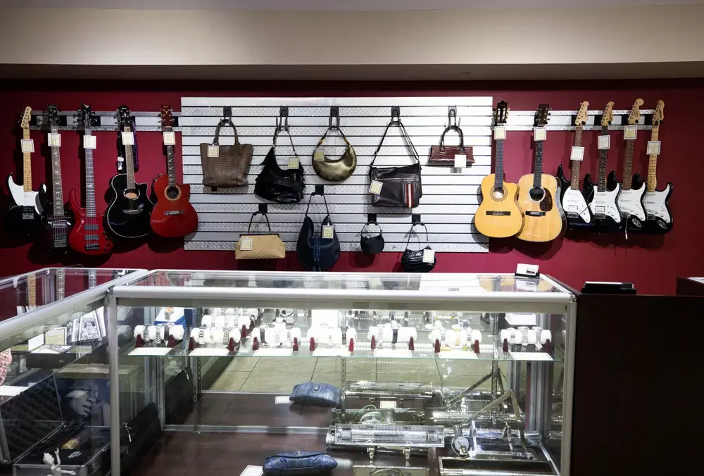 beverly hills pawnshop items